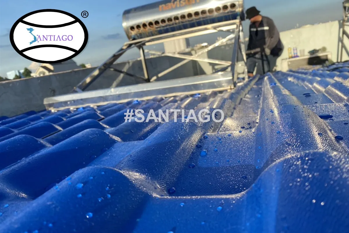 Ngói nhựa Santiago màu xanh lợp mái sân thượng